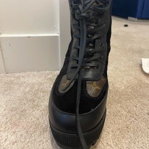 Louis Vuitton Women’s combat boot 8.5
